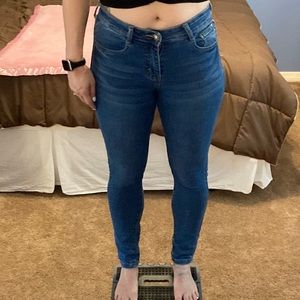 HH jeans Los Angeles💙